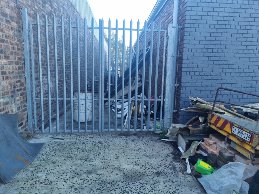 To Let commercial Property for Rent in Triangle Farm Western Cape